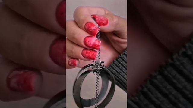 модный маникюр. #модныйманикюр #nailart #маникюр #гельлак #art #crystal #трендовыеногти #gemstone смотреть онлайн