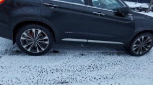 geely Tugella на шинах 245/50R20 вместо штатных 245/45R20