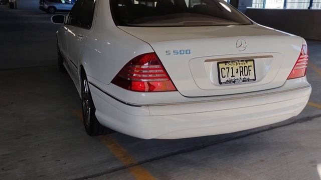 Mercedes Benz W220 S500 2006 Walkaround in Garage смотреть онлайн