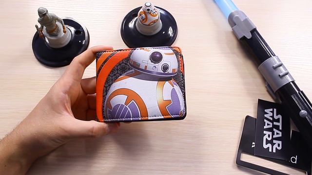 Бумажник BB-8 из StarWars | Распаковка | Комплектация | Первые Впечатления смотреть онлайн