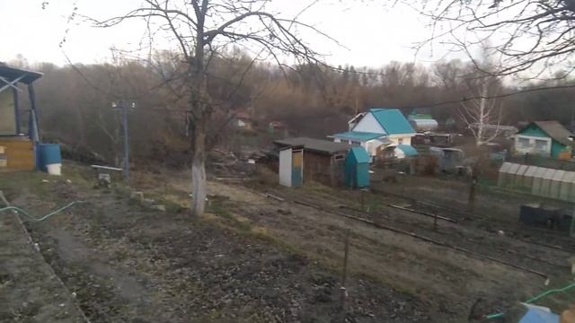 РЕШИЛИ ОСТАТЬСЯ С НОЧЁВКОЙ НА ДАЧЕ , АПРЕЛЬ 2021 смотреть онлайн