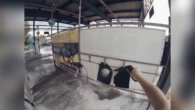 Помыл свою машину на Мойке самообслуживания за 100 рублей! смотреть онлайн