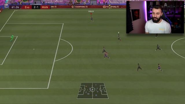 ЗУБАСТИК РОНАЛДО vs РОНАЛДУ / КТО КРУЧЕ В FIFA 21? смотреть онлайн