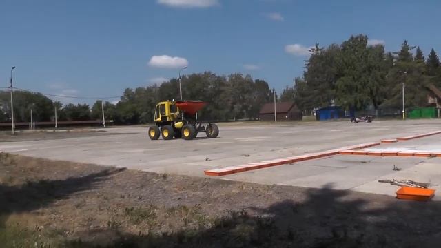 Разбрасыватель минеральных удобрений «РУБИН» РМУ 850ГП1 смотреть онлайн