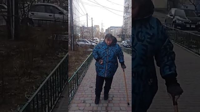Инсульт. Спустя год и 5 месяцев, хотьба. смотреть онлайн