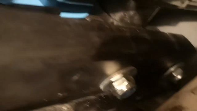 Нива Урбан 2021 г. в. Установка фаркопа. смотреть онлайн