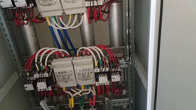 Конденсаторная установка УКРМ 250 кВАр смотреть онлайн