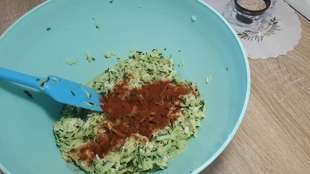 "ОГУРЕЧНЫЕ КОТЛЕТЫ" С ЗАПАХОМ МЯСА И ОГУРЕЧНЫЙ ФРЕШ смотреть онлайн