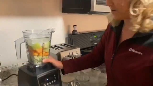 Cucumber Melon Smoothie - Ally F. смотреть онлайн