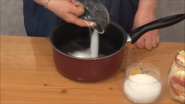 ХРУСТЯЩАЯ КАПУСТА МАРИНОВАННАЯ \ БЫСТРОГО ПРИГОТОВЛЕНИЯ / Crunchy MARINATED CABBAGE смотреть онлайн