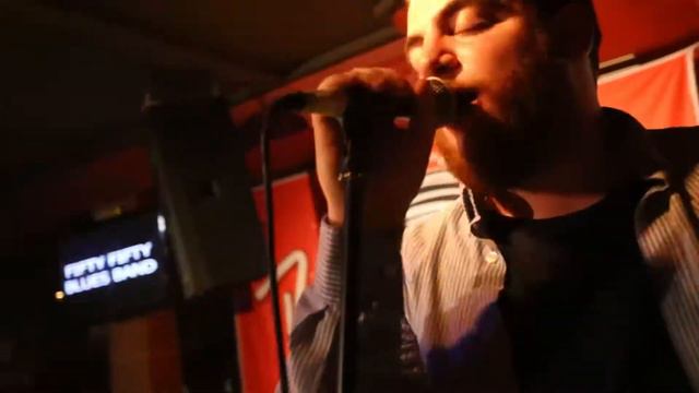 Fifty Fifty Blues Band: "Messin' with the kid" (Final del concurso de bandas Rock in Rio Tea 2015). смотреть онлайн