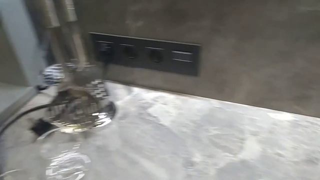 Кухня Loft под потолок. Кухня без ручек смотреть онлайн