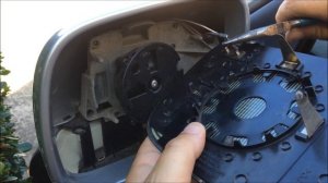 How to Remove the Side Mirror Glass from a VW Touareg