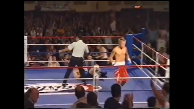 Daniel Lovett Vs. Peter Rolph (07/02/2003) смотреть онлайн