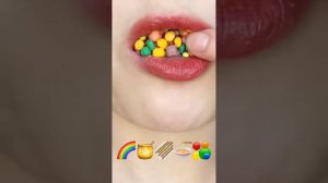 а чё так радужных вкусняшек много?