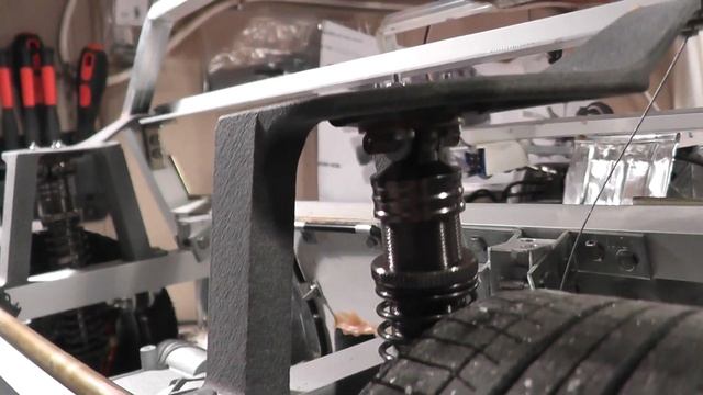 3D PRINT METAL WISHBONES & CURRENT MOCK-UP on the SLS AMG 5th scale! (REGULAR PROGRESS UPDATE#7) смотреть онлайн