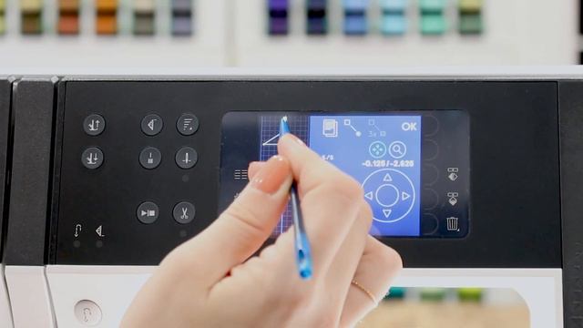 Machine à coudre PFAFF® Quilt expression™ 720 : Fonction Stitch Creator™, créez votre point ! смотреть онлайн