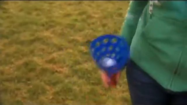 POP 'N CATCH Game = Backyard Fun! смотреть онлайн