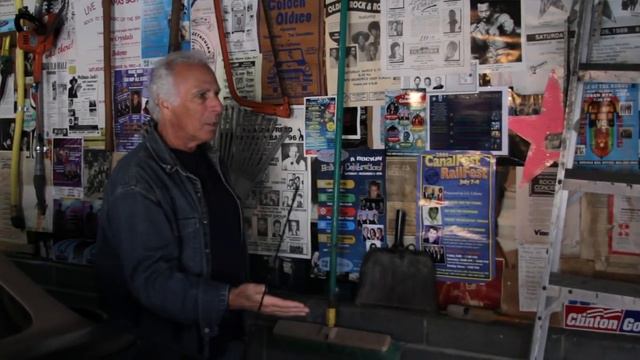 WIMOWEH: The Jay Siegel Story смотреть онлайн