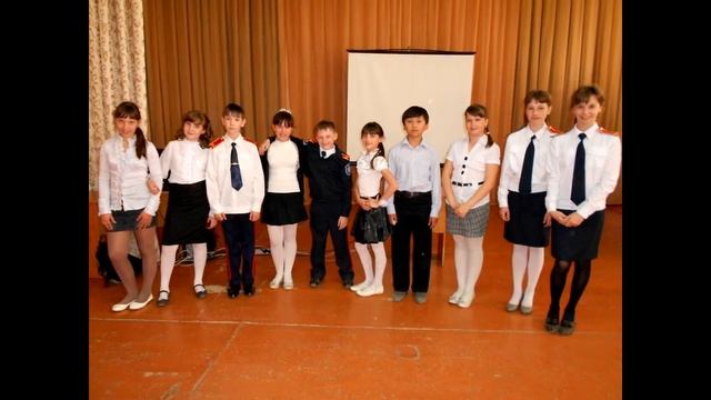 Последний звонок 9 "В" класса МБОУ-СОШ №1 р.п.Степное (2007-2016г.) смотреть онлайн