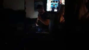 Повстречал я девчонку шальную..