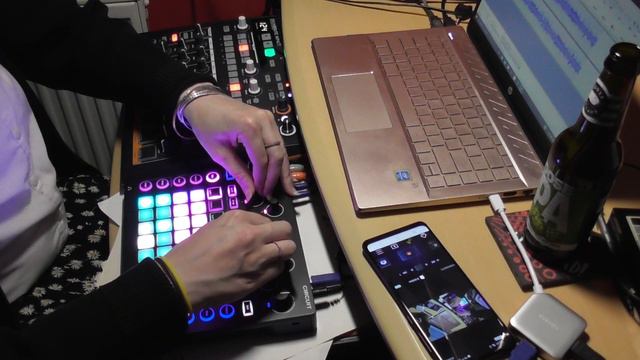 Arturia Drumbrute Impact x Novation Circuit | 8 Bit Acid by Jackhno | Deep Acid House Groove смотреть онлайн