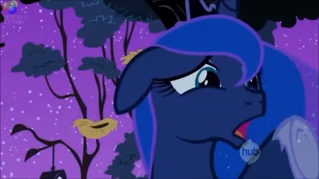 Is Luna Blue? смотреть онлайн