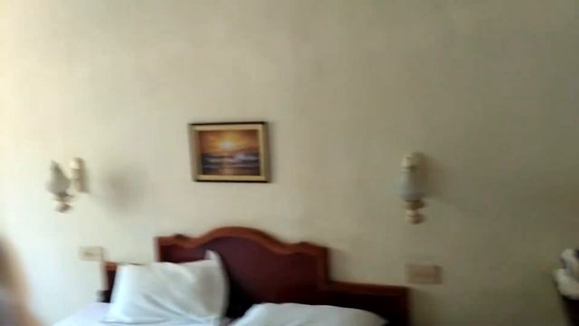 Thushara Hotel. Kovalam. Kerala. India. Ковалам. Керала. Индия. смотреть онлайн