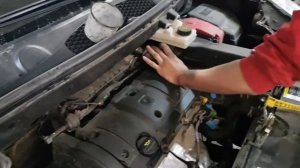 замена воздушного фильтра пежо партнер типи