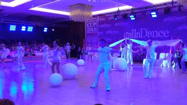 GallaDance Cup 2014. Presentation Крестовский смотреть онлайн