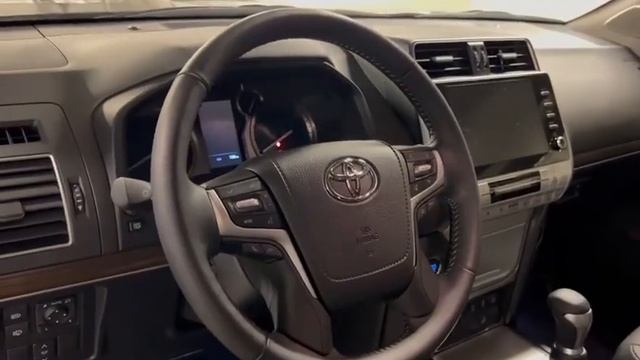 Тойота Прадо-150 , 2022 г.в., 4,0 л. (275 л.с.) бензин, АКПП, 4WD, 5 мест, Цена 7,4 млн смотреть онлайн