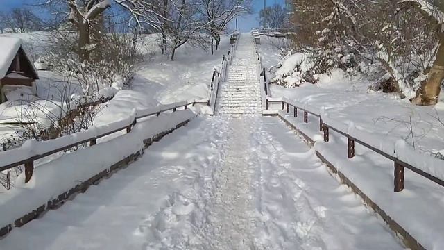 На электричке в Чугуев [Влог] смотреть онлайн