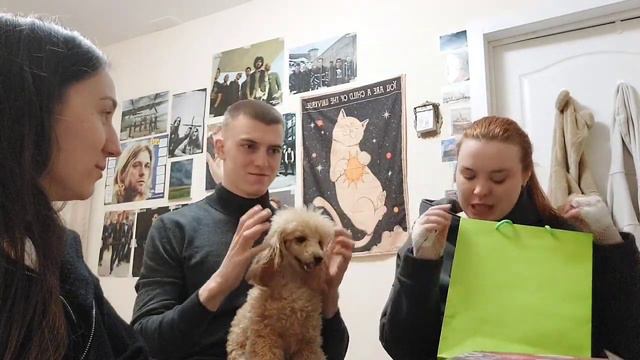 обмен подарками на 8 марта и 23 февраля смотреть онлайн