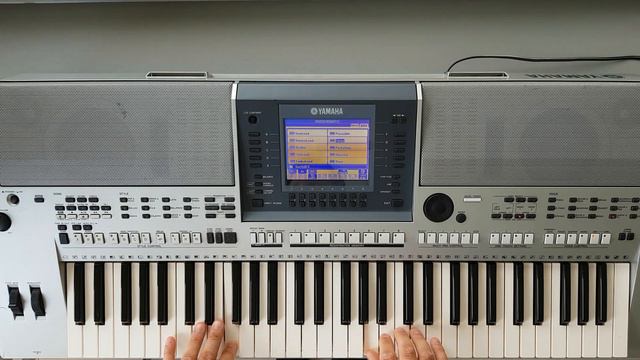 DJ Snake - Let Me Love You ft. Justin Bieber (Cover) - Yamaha PSR-S700 смотреть онлайн