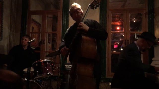 Vinnie Sperrazza, Ethan Iverson, Michael Formanek- "Lover" 5.13.19 смотреть онлайн