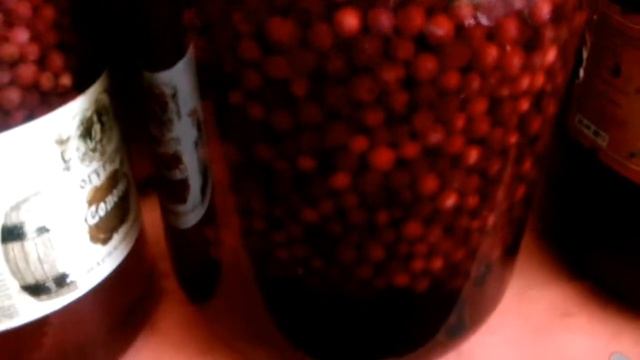 Cranberries for the winter in their own juice || Брусника на зиму в собственном соку. смотреть онлайн