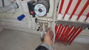 Первый пуск тёплого пола. Не работает насос.