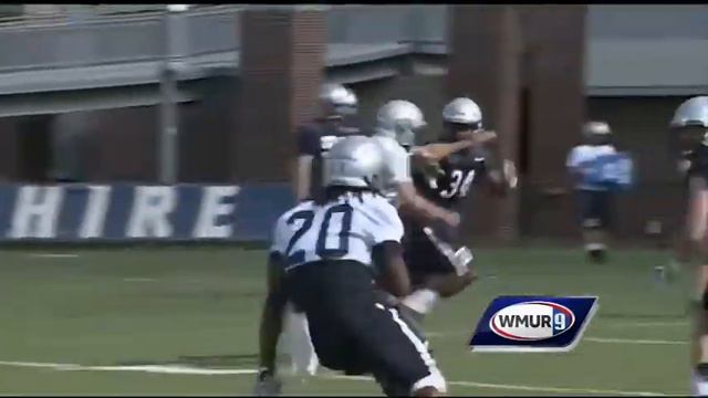 UNH Football Opens Camp смотреть онлайн