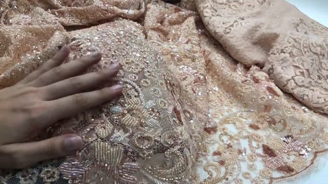 Кружевное Полотно Valentino смотреть онлайн