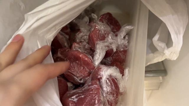 НАШУ МАШИНУ ХОТЯТ УГНАТЬ !!! У НАС ШОК ? смотреть онлайн