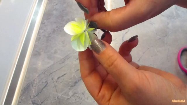 Венок на дверь. Весенний венок своими руками. Декор из бумаги. смотреть онлайн
