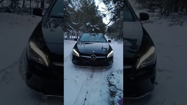 MERCEDES CLA LIFT BLUE LED STRIP смотреть онлайн