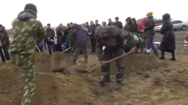 Такое видео ютуб пропускает только после непонятного мне нажатия на слово "подтвердить"! смотреть онлайн