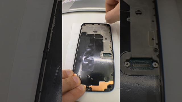 Почему после замены вывалился экран?? смотреть онлайн