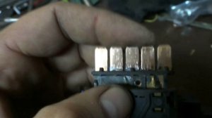 Не работает, ближний /дальний  на Пассате Б 3. Ремонт подрулевого переключателя.