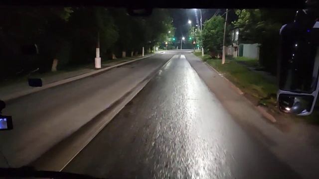 Из окна автобуса по ночному Брянску. Июнь 2022 #брянск смотреть онлайн