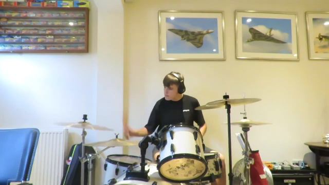 Oliver Tree Im Gone Drum Cover смотреть онлайн