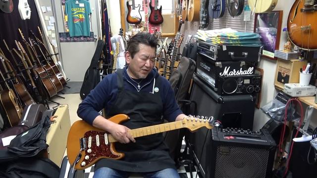 Fender USA American Deluxe Stratocaster　ストラト50周年モデル смотреть онлайн