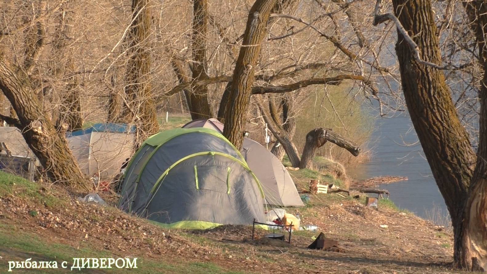 Одна минута на Ахтубе - база ЛЕВАДА, весна.