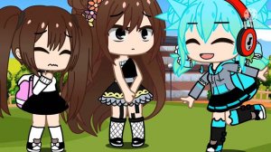 ~гача клуб клип "Учат в школе"